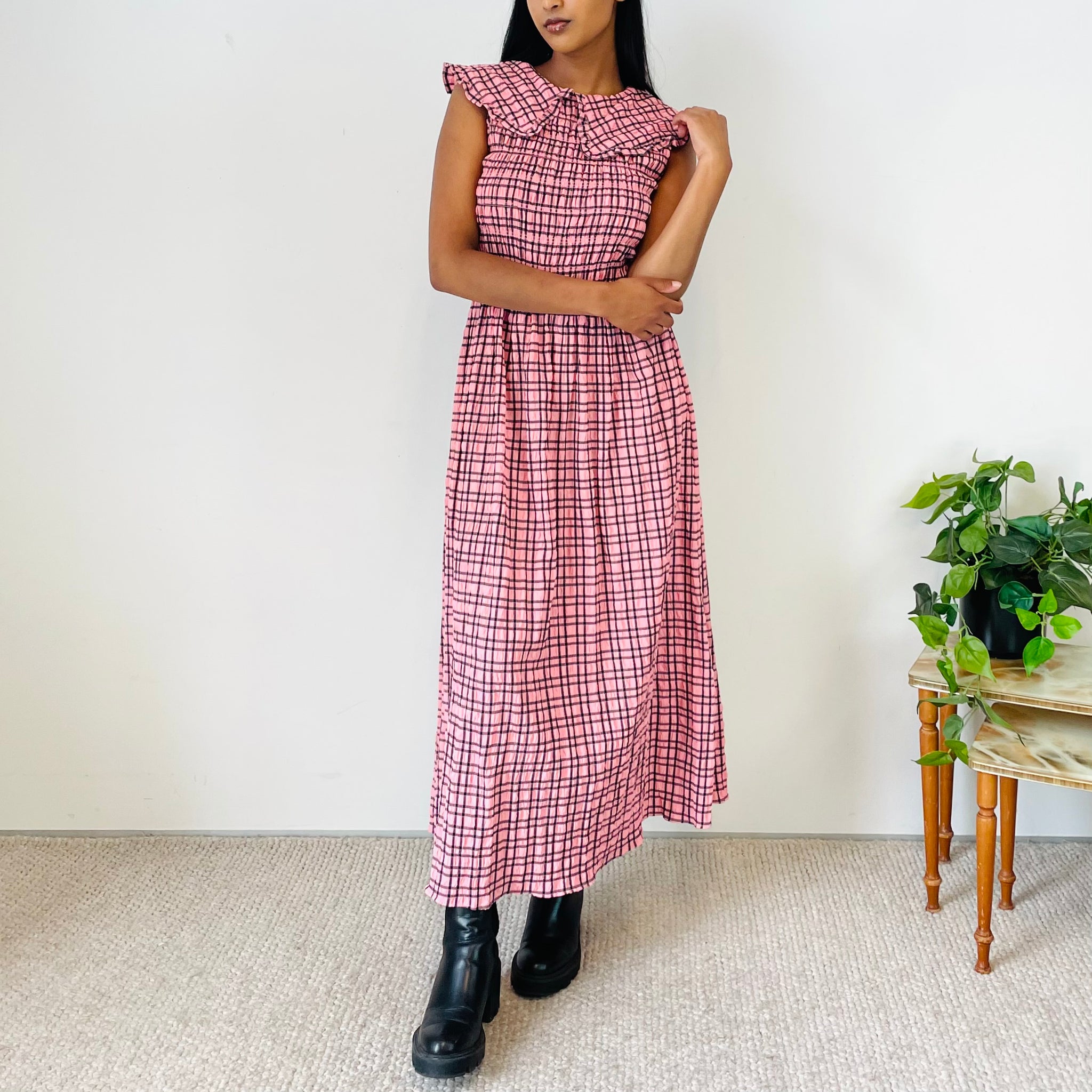 Wide Collar Checked Midi Dress (S)