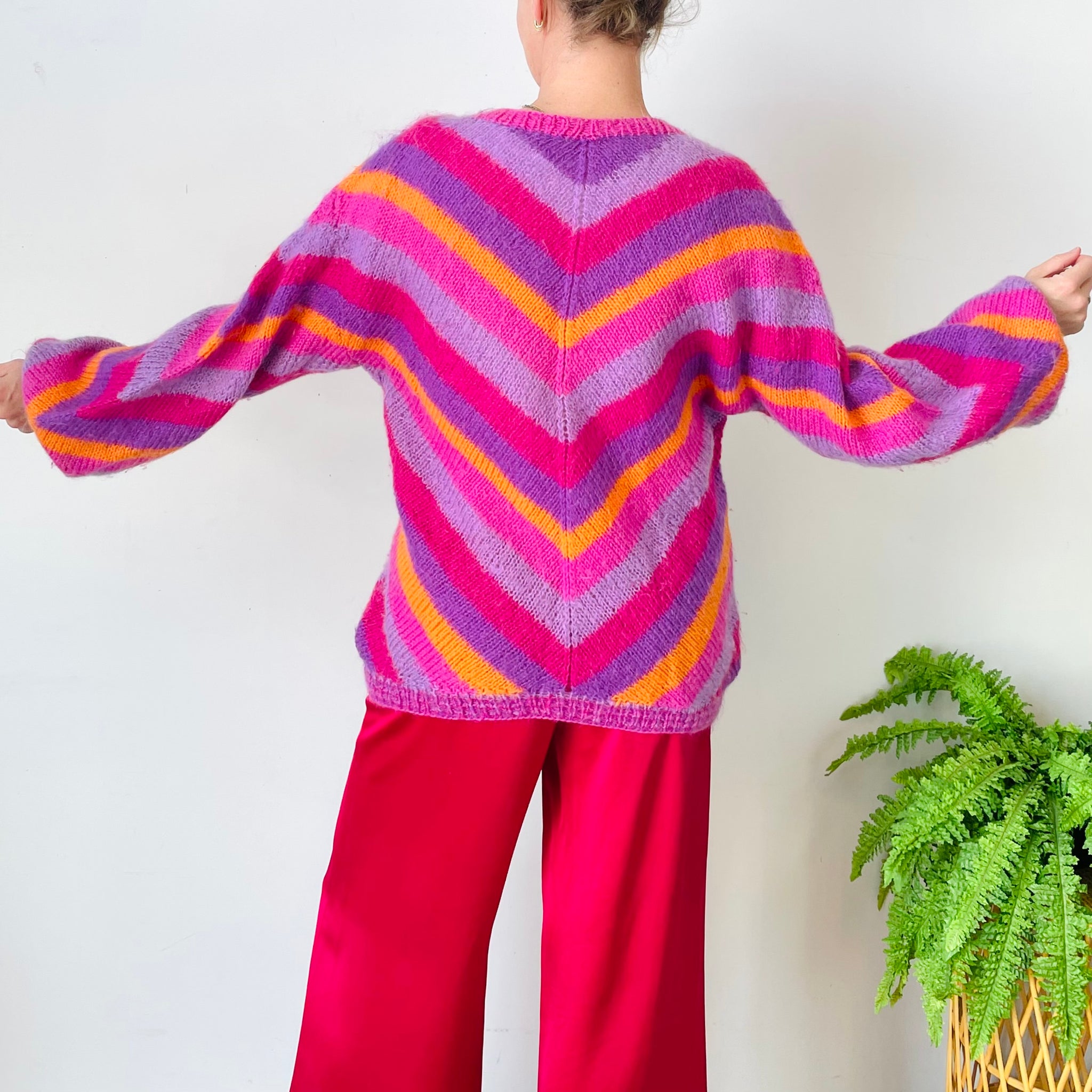 Mohair Blend V Striped Knit (L)