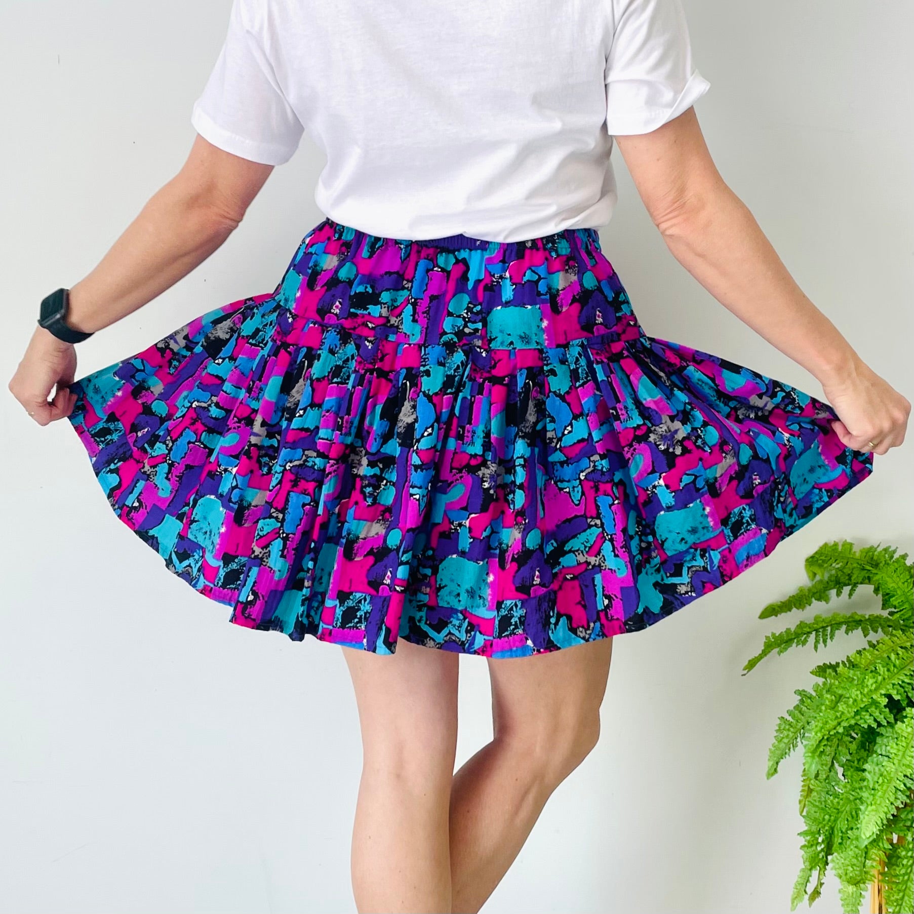 Vintage Colourful Mini Skirt (L)