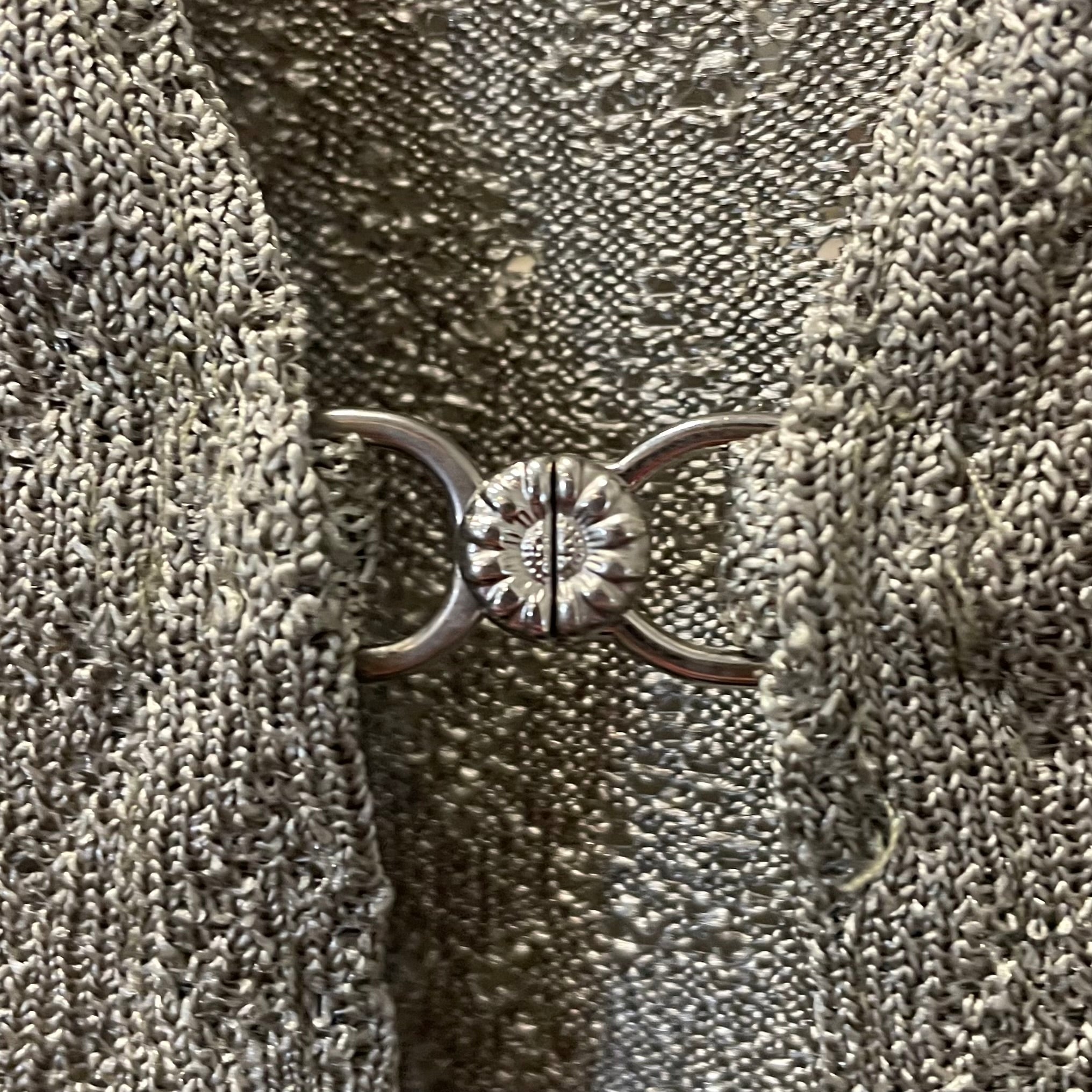 Crochet Clasp Front Tee (S-M)