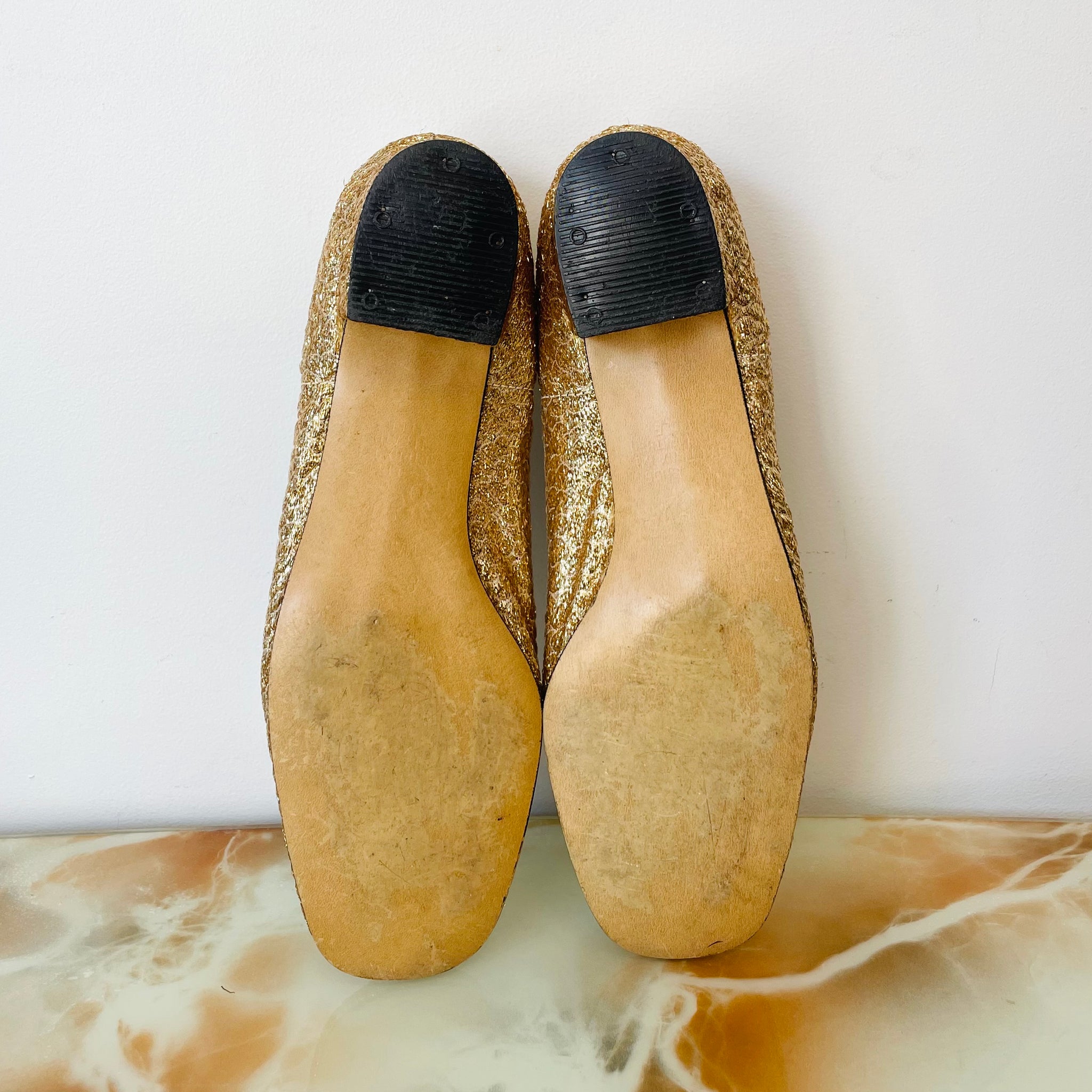 Vintage Gold Glitter Pumps
