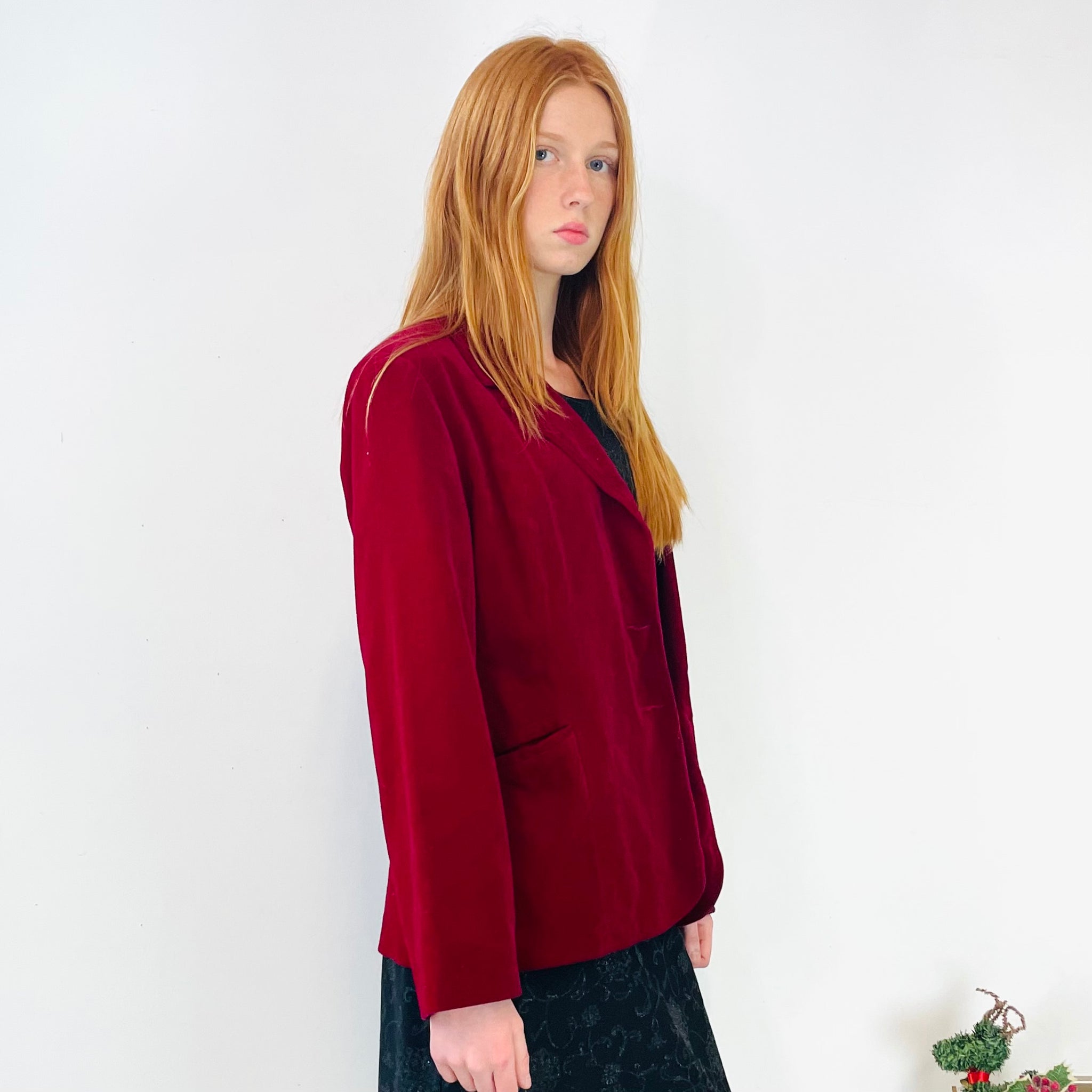 Vintage Burgundy Velvet Blazer (L)