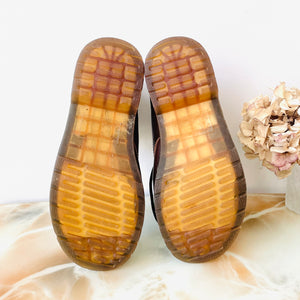 Brown Dr. Martens (37)