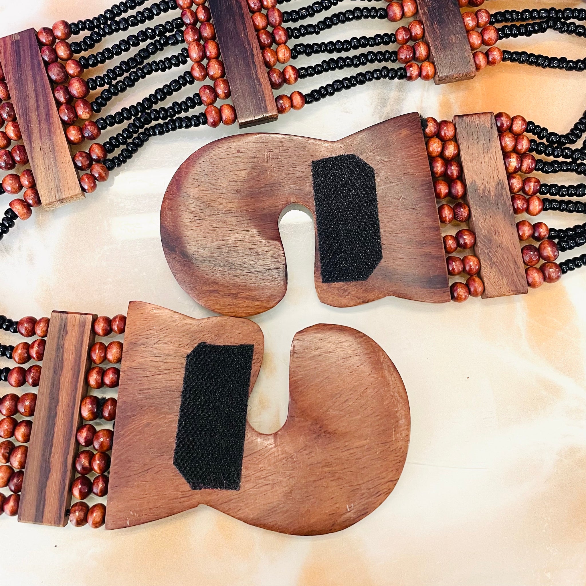 Vintage Stretch Beaded Wooden Belt (S-M)