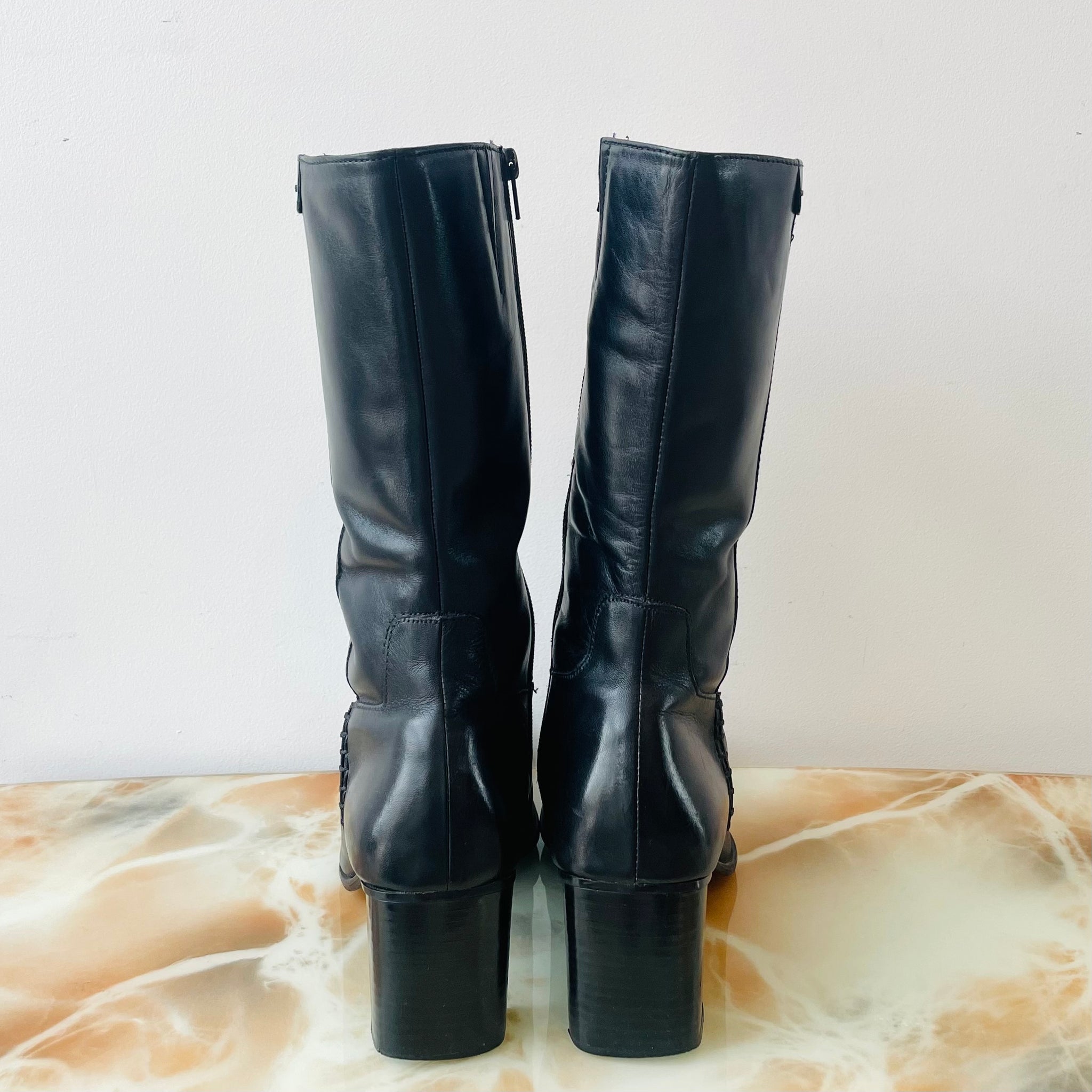 Vintage Calf Length Leather Boots (37)