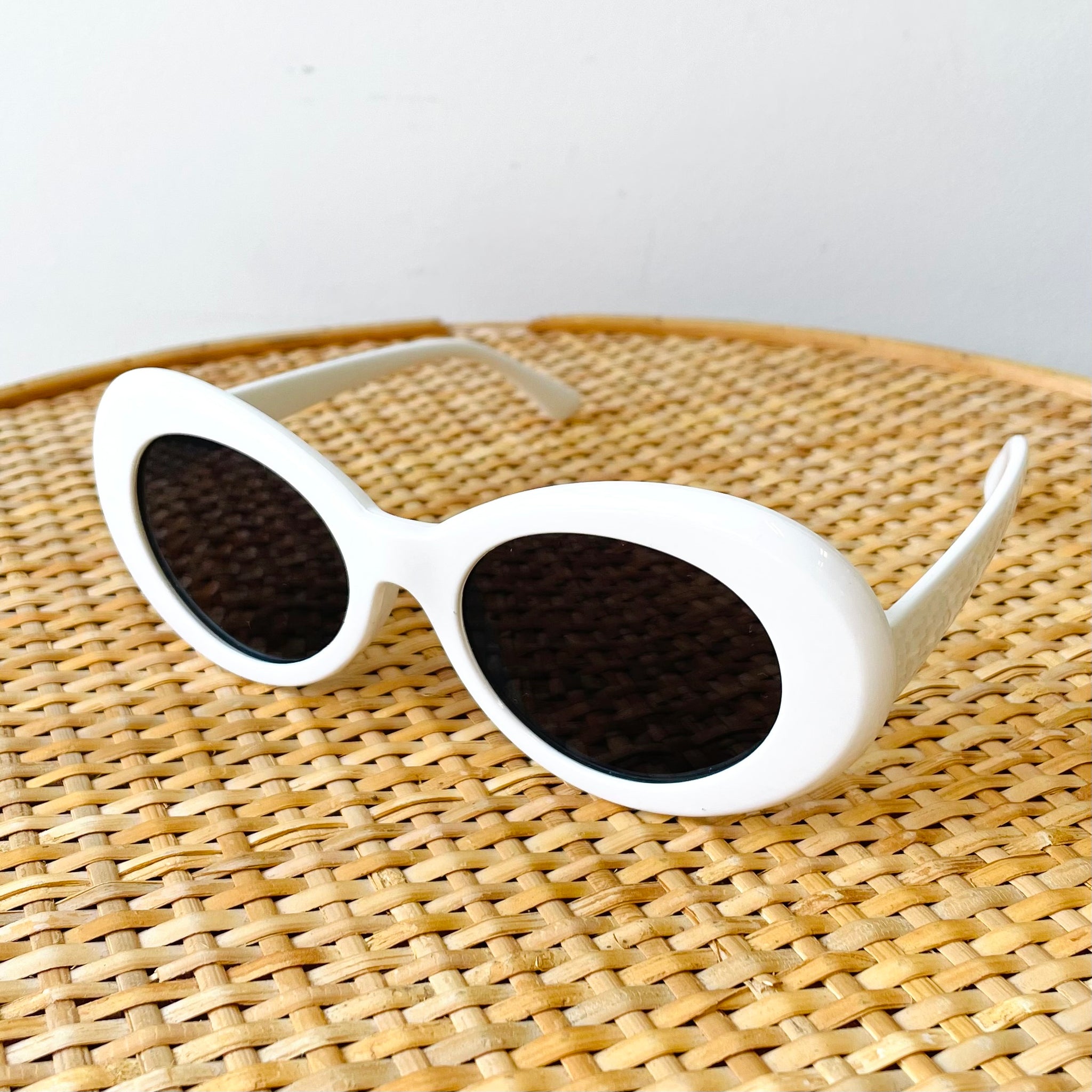 Vintage Style White Framed Sunglasses