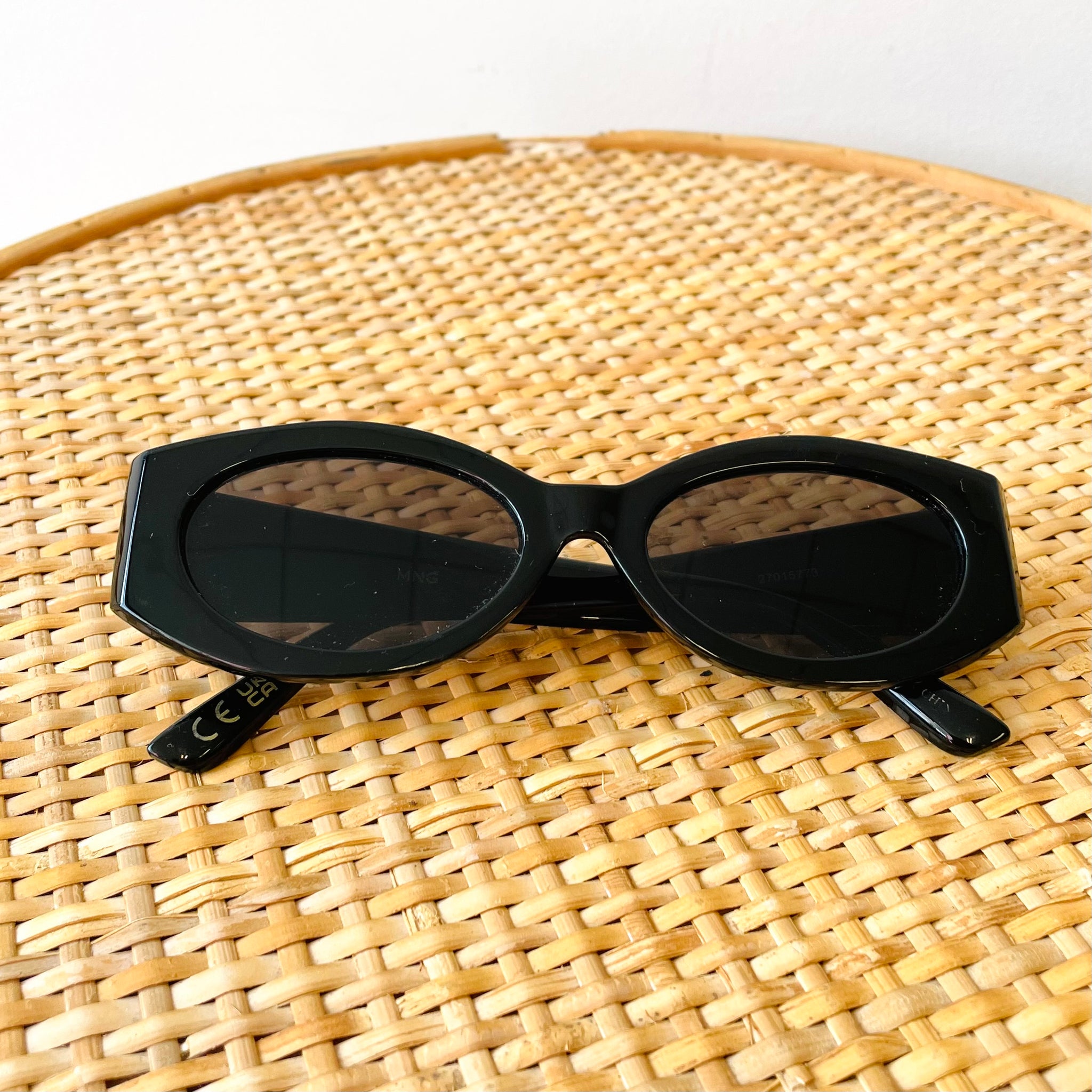 Oval Framed Sunglasses