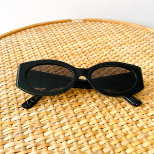 Oval Framed Sunglasses