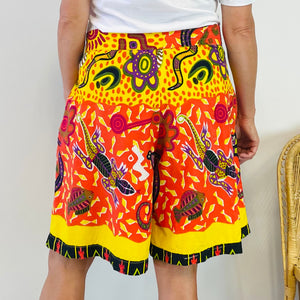 Vintage Colourful Patterned Shorts (L)