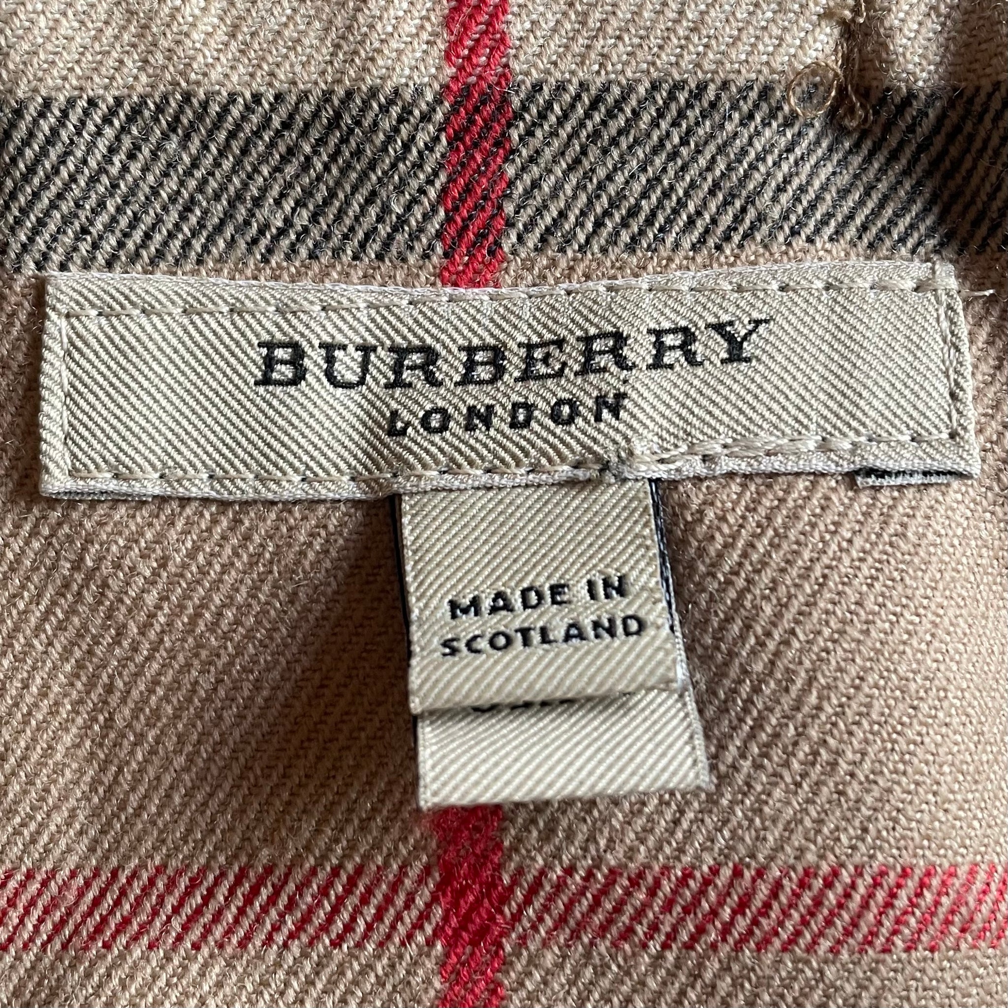 Wool Burberry Style Mini Skirt (S-M)
