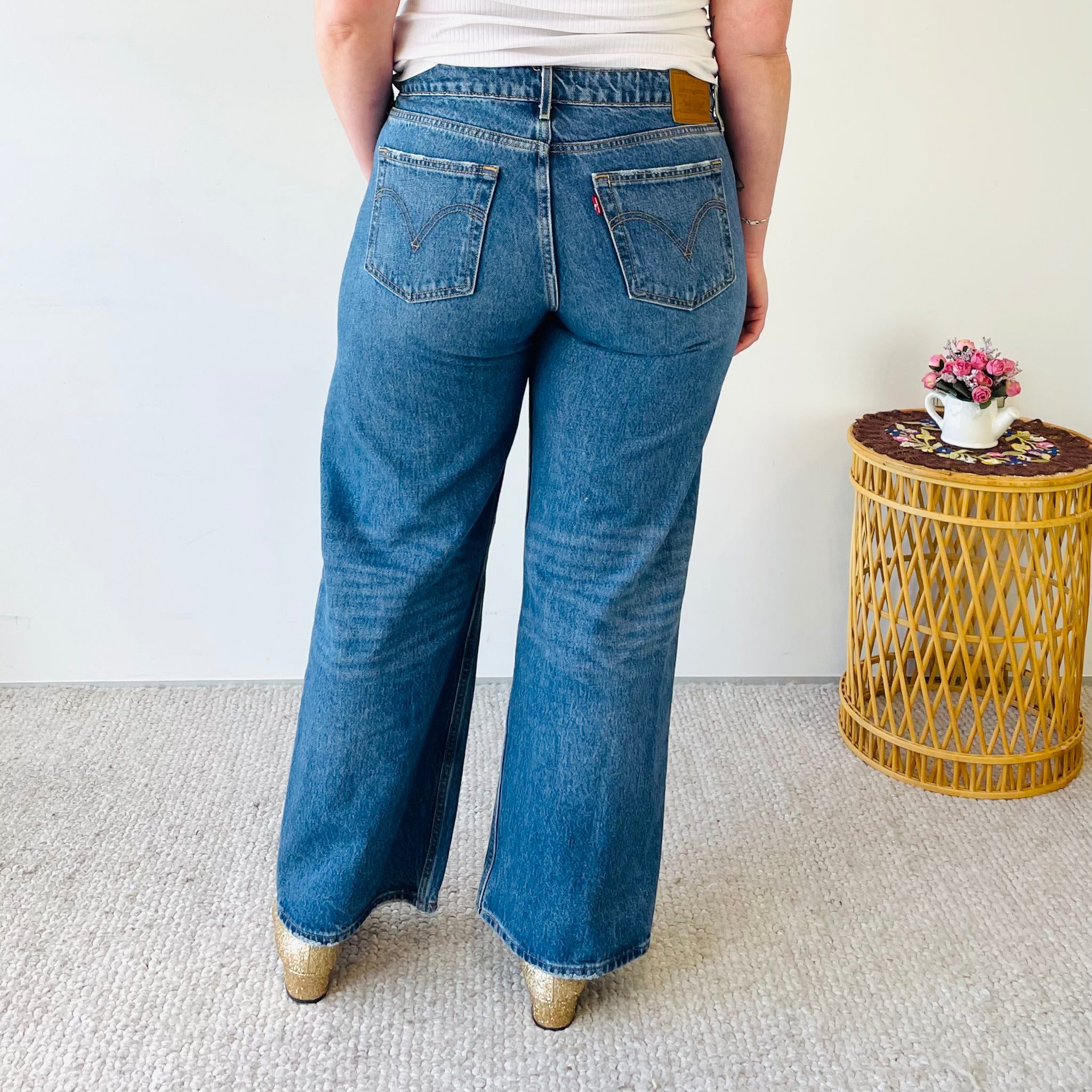 Levi's Low Loose Jeans (M)