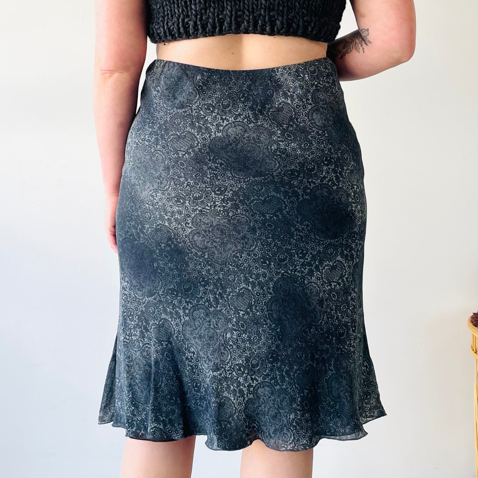 Lace Patterned Midi Skirt (XL)