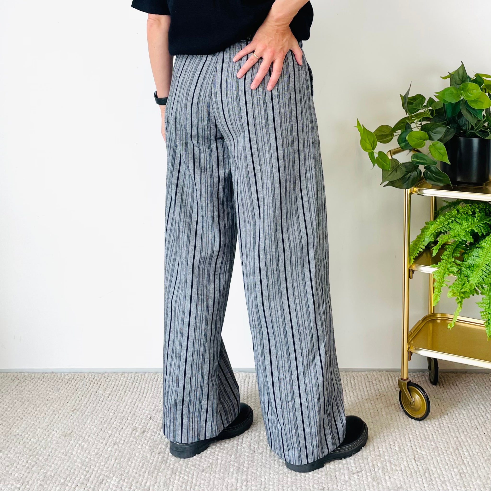 Striped Linen Blend Pants (M)
